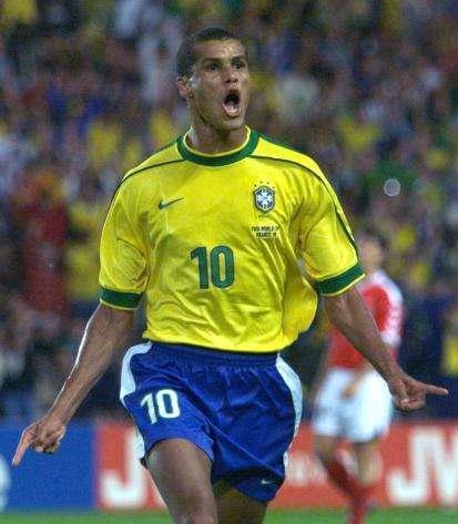 也代表了中 也代表了中