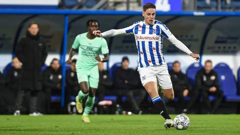 用合适的替 用合适的替